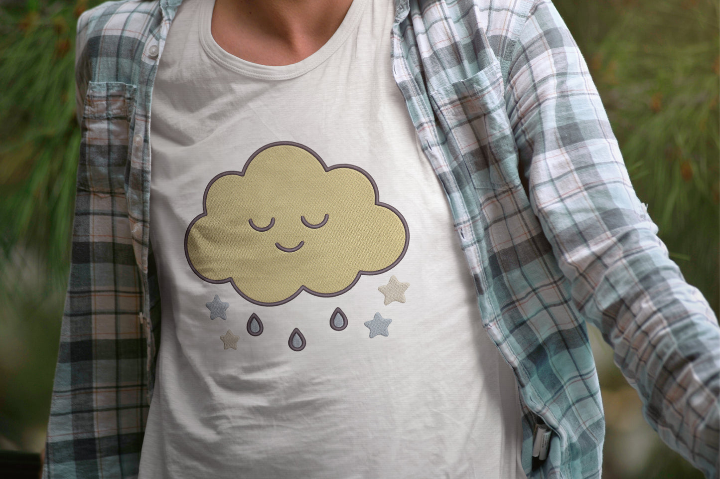 Cute Sleeping Cloud Embroidery Design, Adorable Kawaii Cloud Machine Embroidery Pattern, Dreamy Sleeping Cloud with Stars and Raindrops Embroidery Design