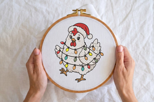 Christmas Chicken Embroidery Design – Cute Festive Chicken Machine Embroidery Pattern, Farmhouse Christmas Embroidery Design