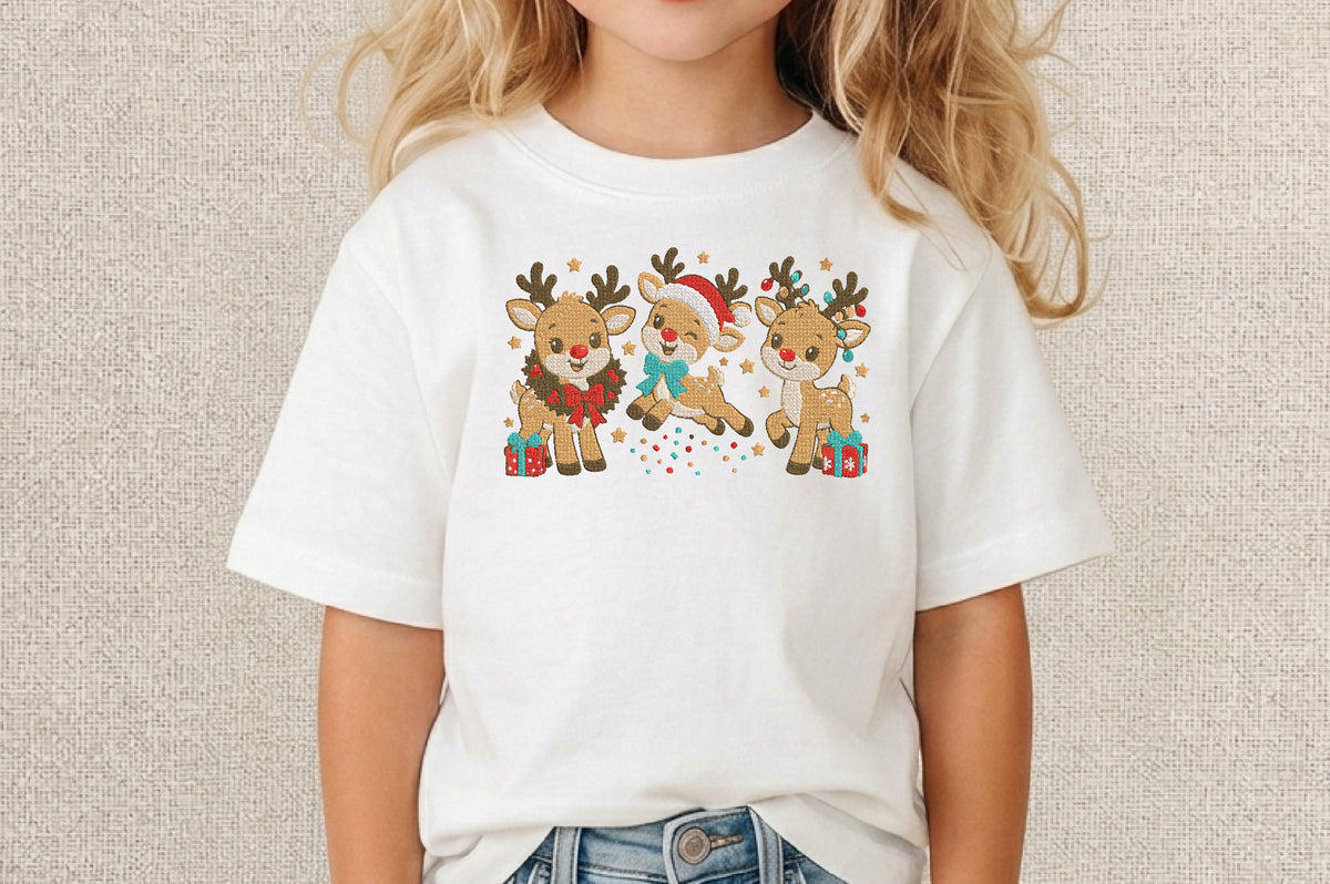 Christmas Reindeer Embroidery Design – Cute Reindeer Machine Embroidery Pattern, Festive Christmas & Winter Embroidery Design