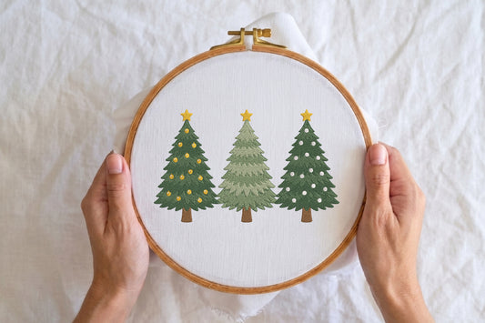 Christmas Tree Embroidery Design – Cute Christmas Tree Machine Embroidery Pattern, Festive Holiday & Winter Embroidery Design