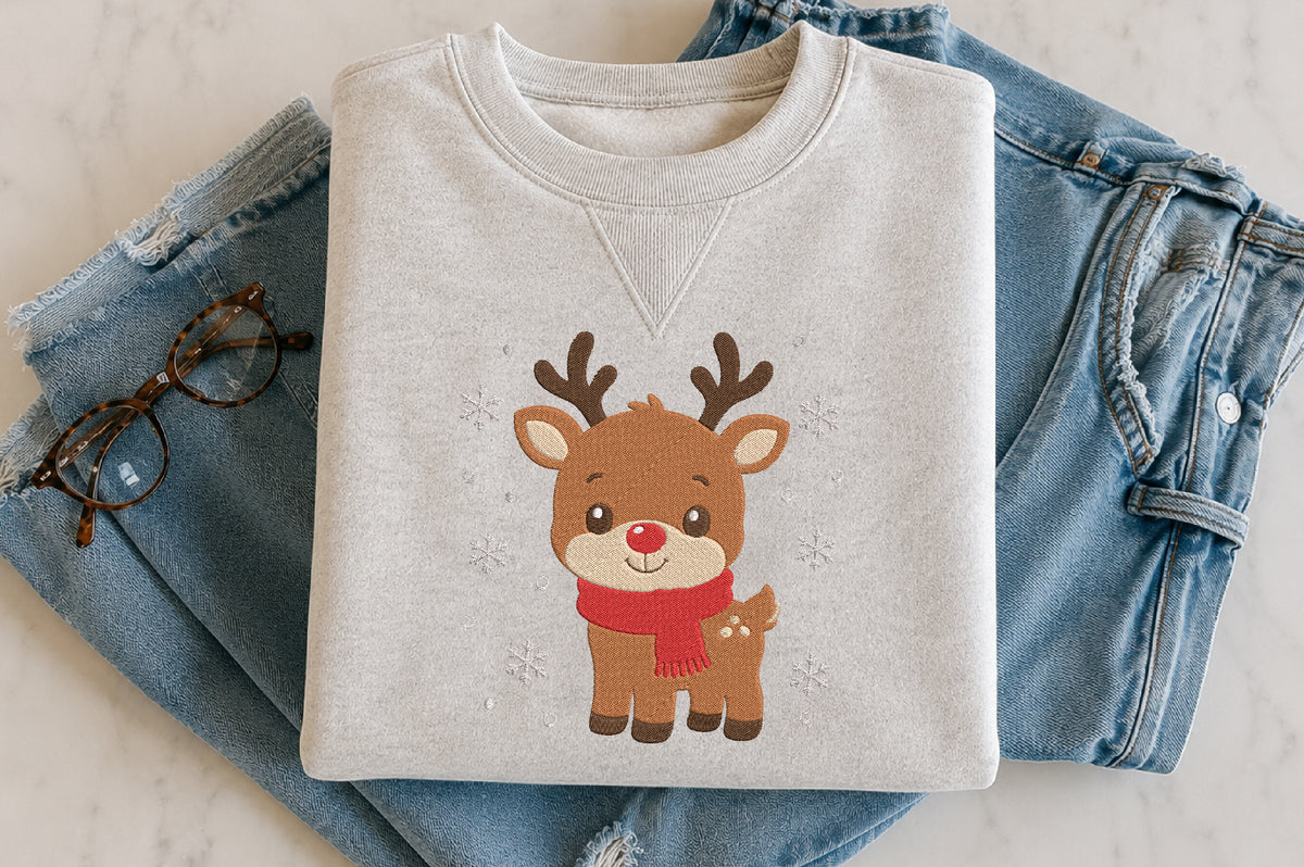 Christmas Deer Embroidery Design – Cute Christmas Deer Machine Embroidery Pattern, Festive Holiday & Winter Embroidery Design