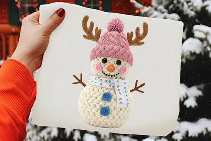 Crochet Faux Yarn Reindeer Snowman PNG