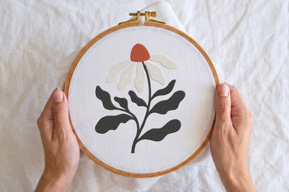 Echinacea Flower Embroidery Design – Beautiful Coneflower Machine Embroidery Pattern, Elegant Botanical Floral Embroidery Design