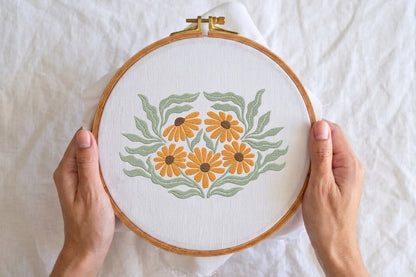 Orange Daisies Embroidery Design – Beautiful Orange Daisy Floral Machine Embroidery Pattern, Elegant Flower Embroidery Design