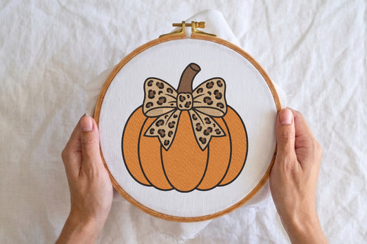 Pumpkin Embroidery Design – Cute Pumpkin Machine Embroidery Pattern, Autumn Fall Harvest Embroidery Design