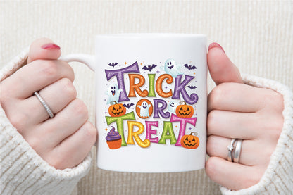 Trick or Treat Halloween Ghost Pumpkin PNG Design